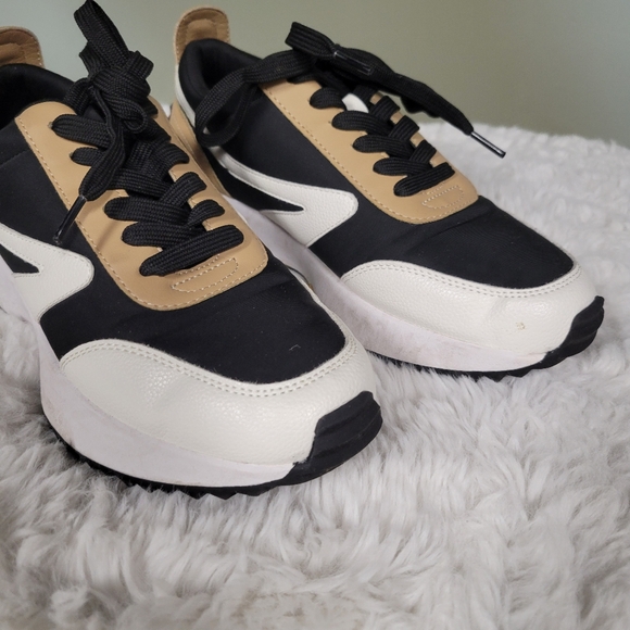 Dolce Vita Dv Bynx Sneakers Size 7.5 - Picture 2 of 7